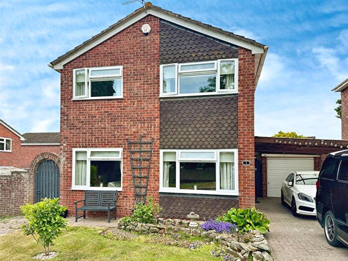 3 Bedroom Detached House For Sale In Bigstone Close, Tutshill, Chepstow, NP16