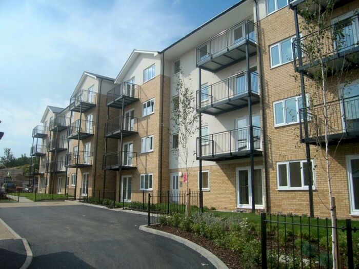 2 Bedroom Flat To Rent In Cooks Way, Hitchin, Hitchin, SG4