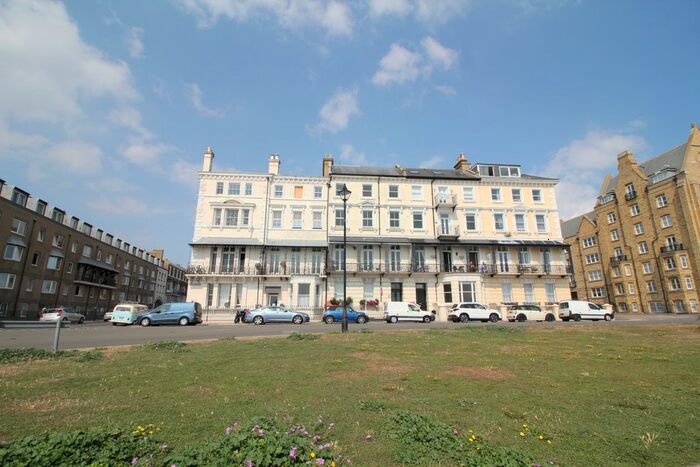 1 Bedroom Flat To Rent In Victoria Parade, Ramsgate, CT11