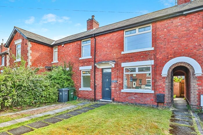 3 Bedroom Terraced House For Sale In Lancaster Road, Bestwood Village, Nottingham, NG6