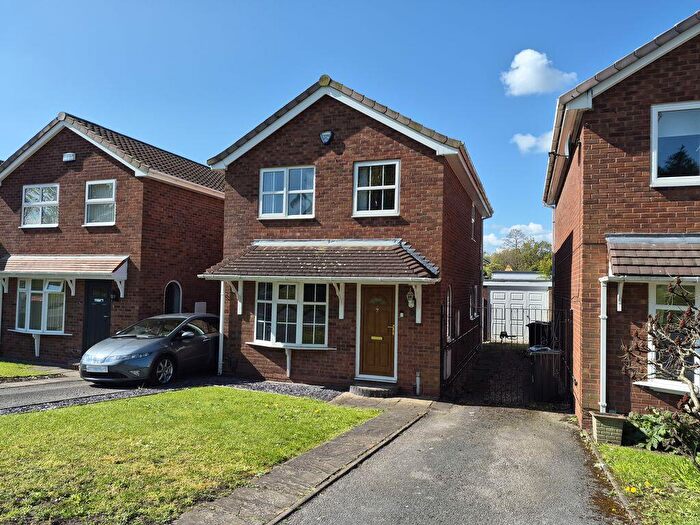 3 Bedroom Detached House For Sale In Maxted Road, Erdington, Birmingham, B23