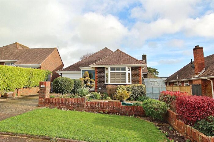 3 Bedroom Bungalow For Sale In Chute Avenue, High Salvington, Worthing, West Sussex, BN13