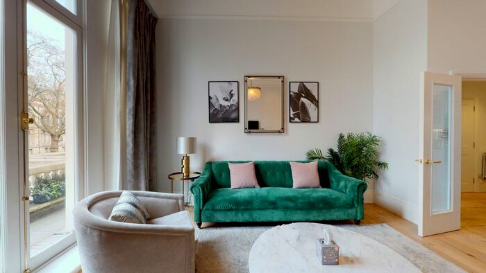 2 Bedroom Flat To Rent In Cromwell Road, London, SW7