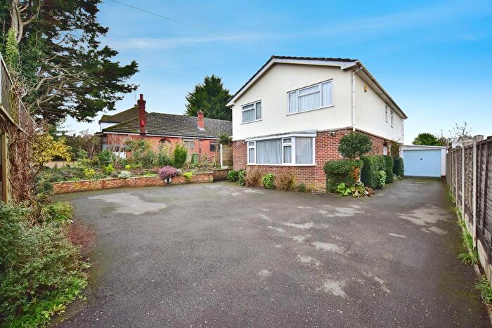 5 Bedroom Detached House For Sale In Loose Road, Maidstone, ME15