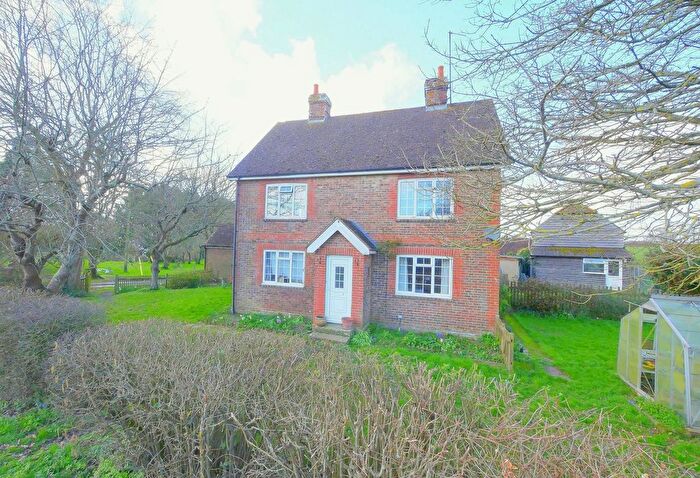 4 Bedroom Detached House For Sale In The Causeway, Bodle Street Green, BN27