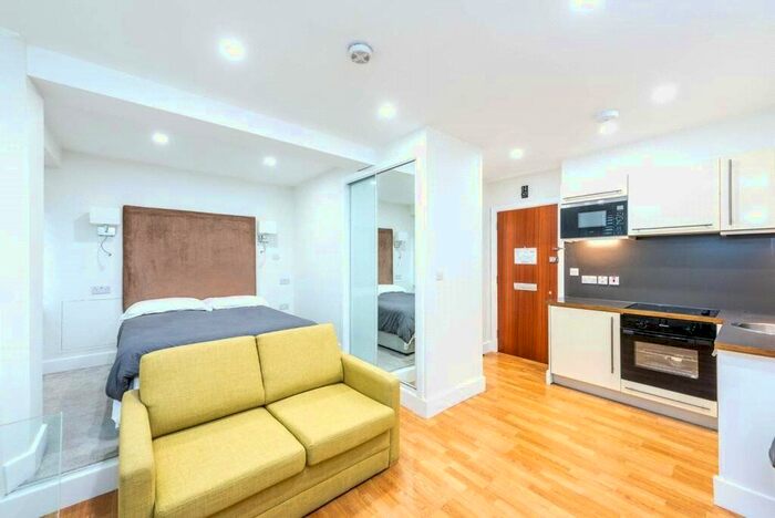 Studio To Rent In Sloane Avenue, London, SW3