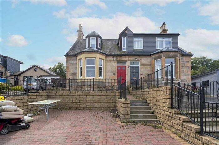 2 Bedroom Apartment To Rent In Redding Road, FK2