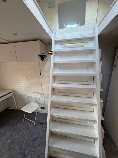 Studio To Rent In Queens Road, Wimbledon, SW19