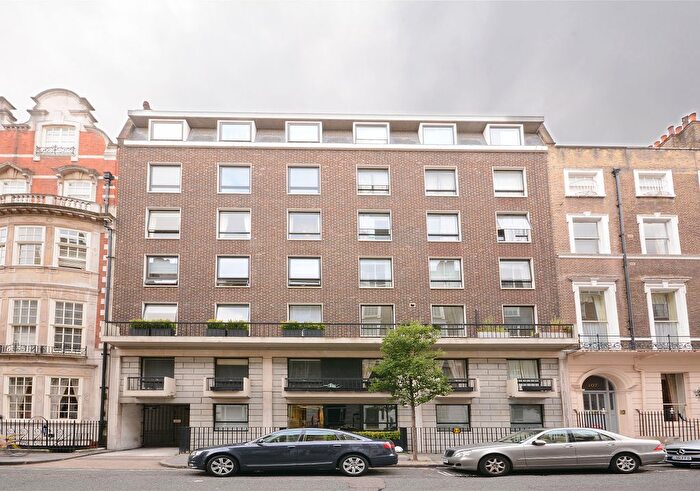 4 Bedroom Flat For Sale In Harley Street, London, Westminster, W1G