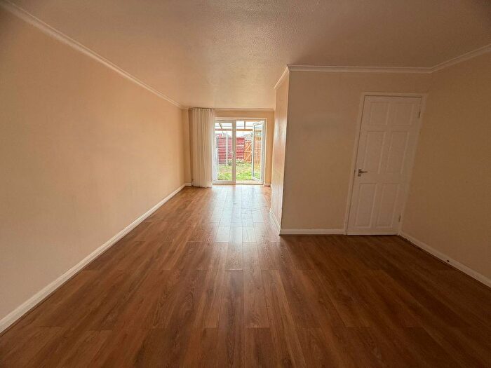 2 Bedroom Terraced House To Rent In Lawrance Gardens, Cheshunt, EN8