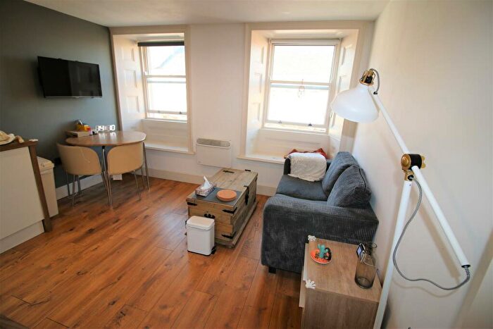 1 Bedroom Private Hall To Rent In St. Leonards Gate, Lancaster, LA1