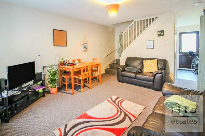 2 Bedroom Terraced House To Rent In Hazelmere Grove, Lenton, Nottingham, NG7