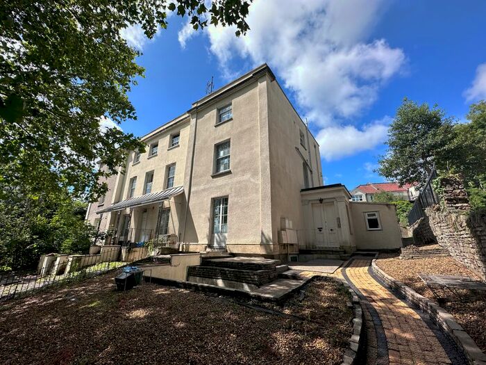 1 Bedroom Flat To Rent In Cheltenham Road, Cotham, Bristol, BS6