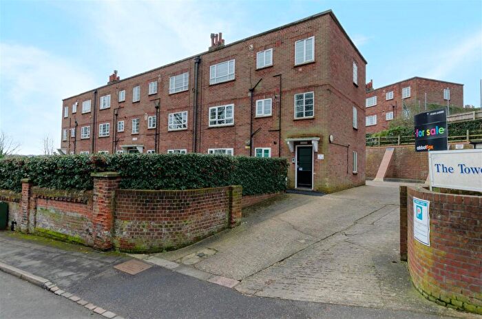 1 Bedroom Apartment To Rent In Carrow Hill, Norwich, NR1