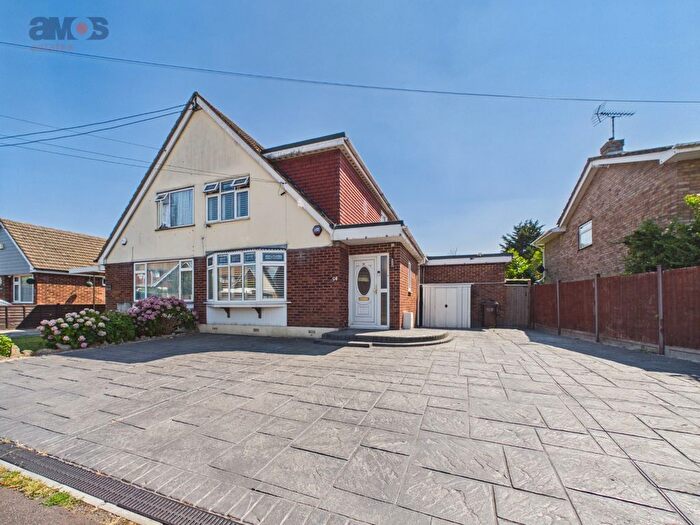 3 Bedroom Semi-Detached House For Sale In Linden Road, Benfleet, Essex, SS7