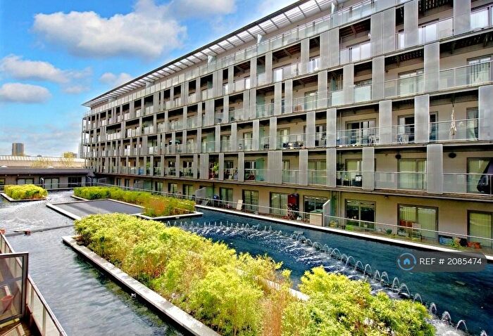 1 Bedroom Flat To Rent In Royal Carriage Mews, London, SE18