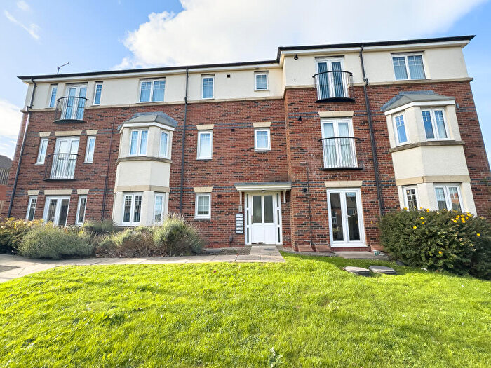 2 Bedroom Flat For Sale In Apt, Woodvale Road, Blaydon-On-Tyne, NE21