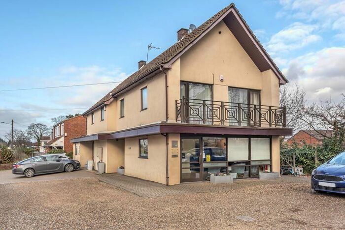 1 Bedroom Flat To Rent In Burnham Lane, Burnham, SL1