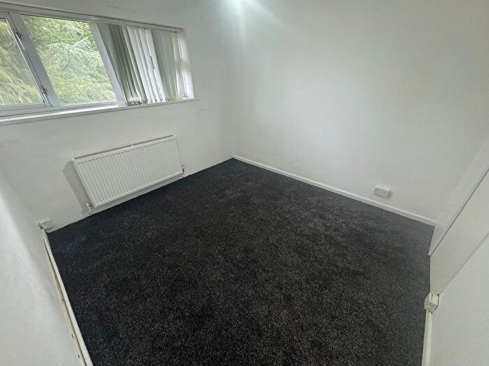 2 Bedroom Town House To Rent In Binswood Close, Coventry, West Midlands, CV2