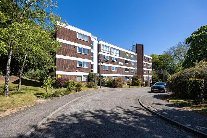 2 Bedroom Flat For Sale In Sheridan Court, Coombe Road, Croydon, CR0