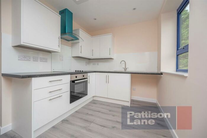 1 Bedroom Flat To Rent In Station Road, Kettering, NN15