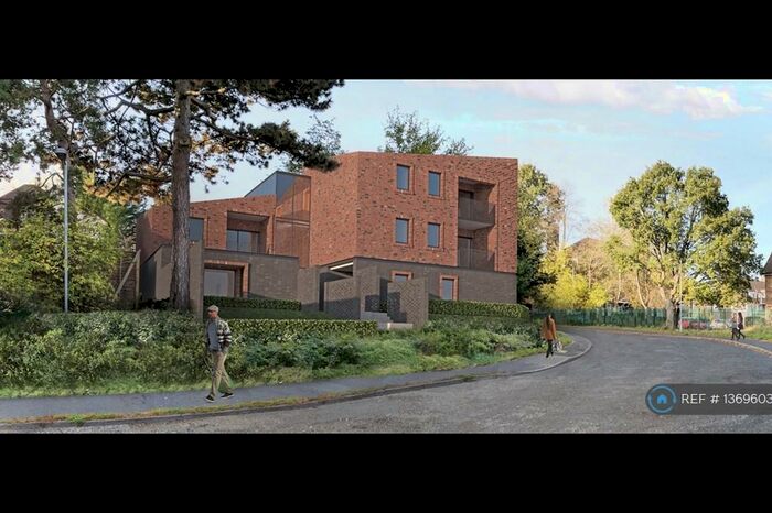 2 Bedroom Flat To Rent In Dunfield Road, Beckenham, SE6