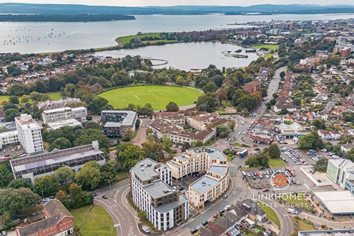 1 Bedroom Flat For Sale In Commercial Road, Poole, BH14