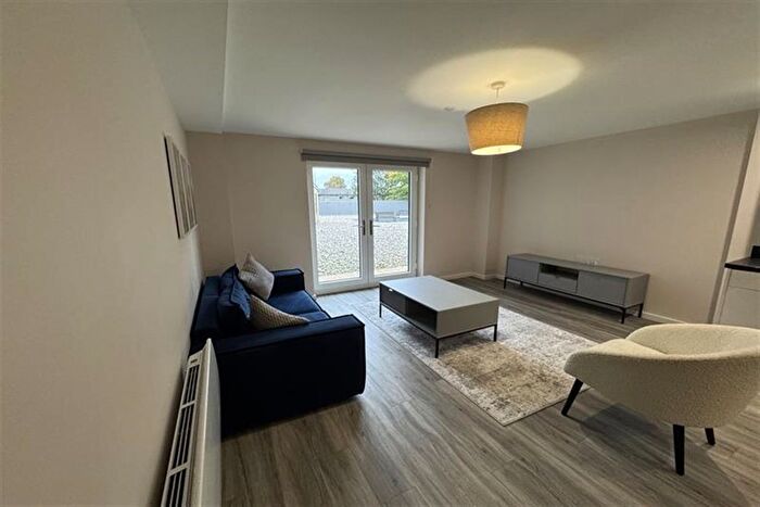 2 Bedroom Flat To Rent In Belltower House, City Road, M15