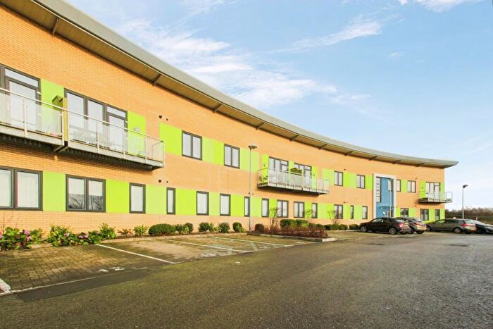2 Bedroom Apartment To Rent In Harbour Crescent - Portishead, BS20