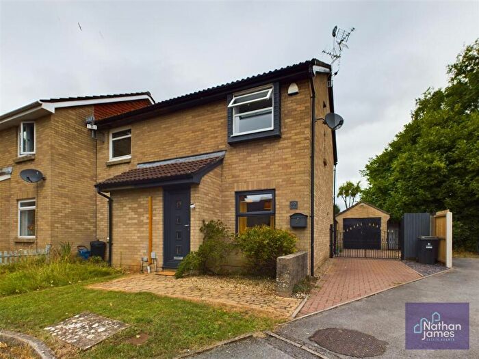 2 Bedroom End Of Terrace House For Sale In Birch Close, Undy, NP26