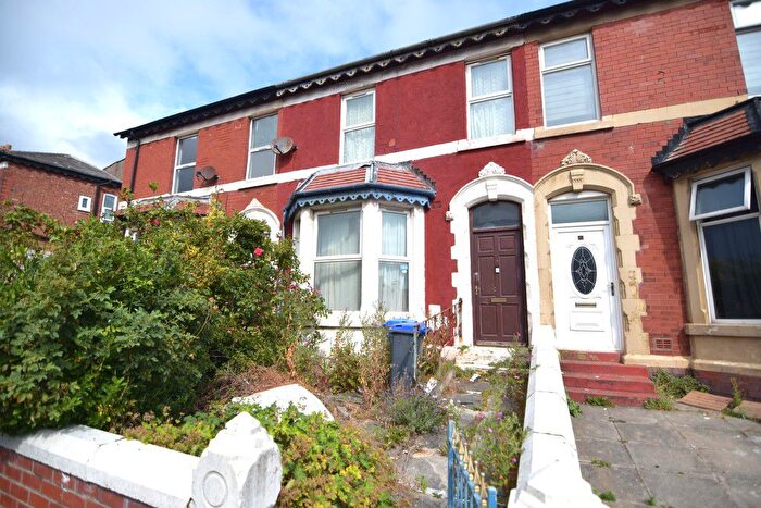 3 Bedroom Terraced House For Sale In Chesterfield Road, Blackpool, FY1