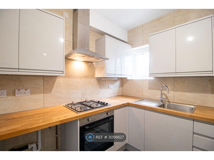 1 Bedroom Flat To Rent In Central Park Road, London, E6