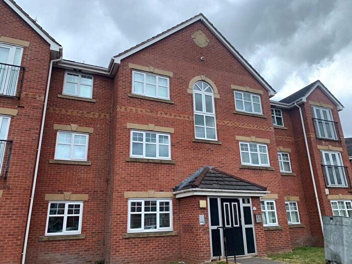 2 Bedroom Flat For Sale In Tapestry Gardens, Birkenhead, Merseyside, CH41