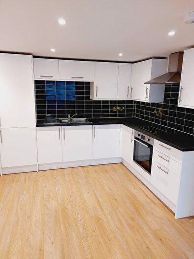 2 Bedroom Bungalow To Rent In Temple Street, Rugby, CV21