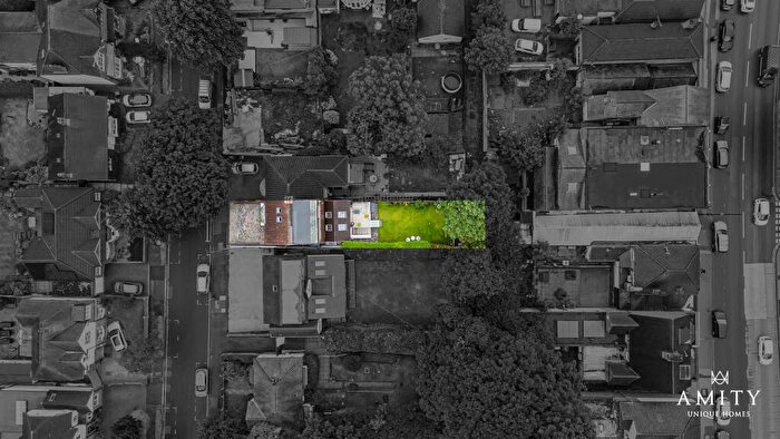 6 Bedroom Semi-Detached House For Sale In College Hill, Sutton Coldfield, B73