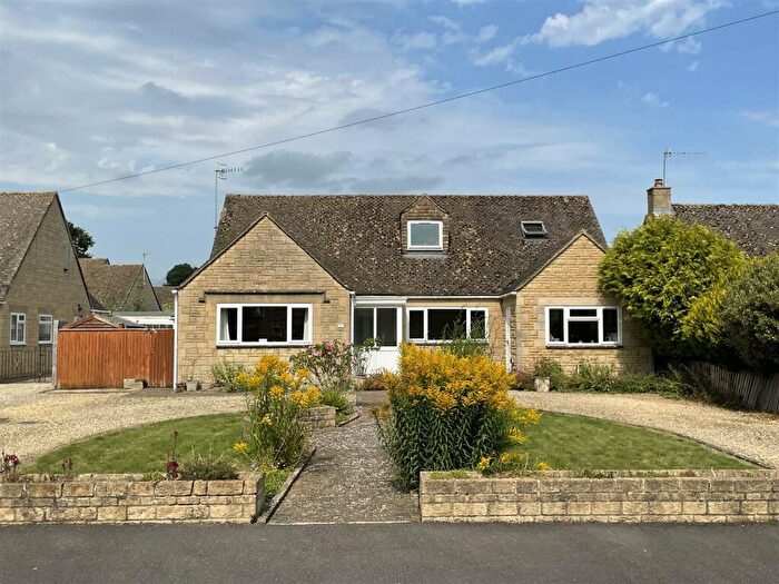 4 Bedroom Detached Bungalow For Sale In Letch Hill Drive, Bourton-On-The-Water, Cheltenham, GL54