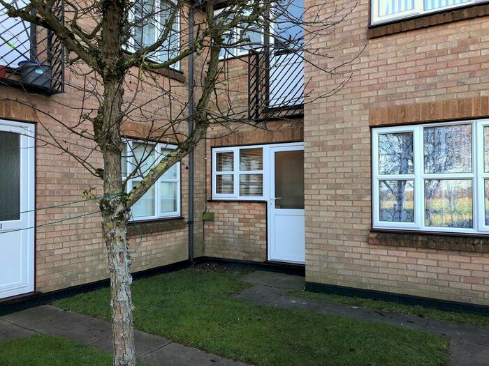 1 Bedroom Flat To Rent In The Paddocks, Norwich, NR6
