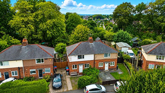 3 Bedroom Semi-Detached House For Sale In Pine Grove, Hoole, Chester, CH2