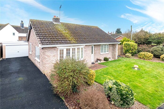 2 Bedroom Bungalow For Sale In Willoughby Close, Silk Willoughby, Sleaford, Lincolnshire, NG34