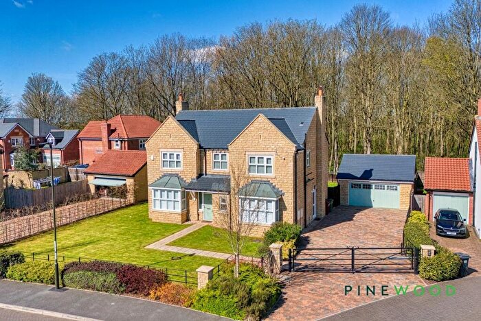 5 Bedroom Detached House For Sale In Century Way, Clowne, S43