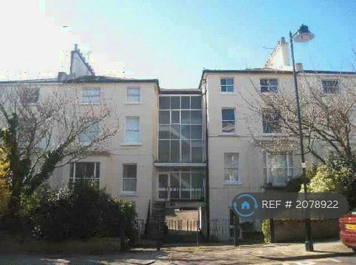 2 Bedroom Flat To Rent In Archway, London, N19