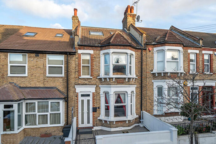 5 Bedroom Terraced House For Sale In Swallowfield Road, London, SE7