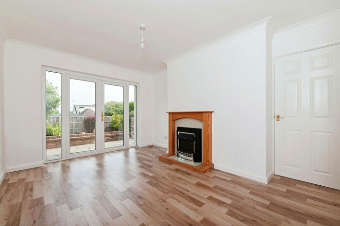 2 Bedroom Detached Bungalow For Sale In Southend Road, Hockley, SS5