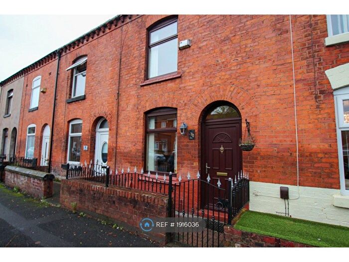 2 Bedroom Terraced House To Rent In Old Road, Failsworth, Manchester, M35