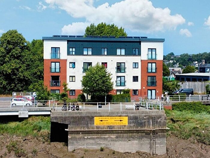 2 Bedroom Flat To Rent In Rodney Road, Newport, NP19