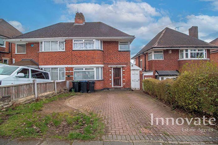 3 Bedroom Semi-Detached House For Sale In Quinton Lane, Quinton, Birmingham, B32