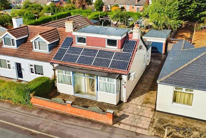 4 Bedroom Semi-Detached Bungalow For Sale In Mostyn Avenue, Syston, LE7