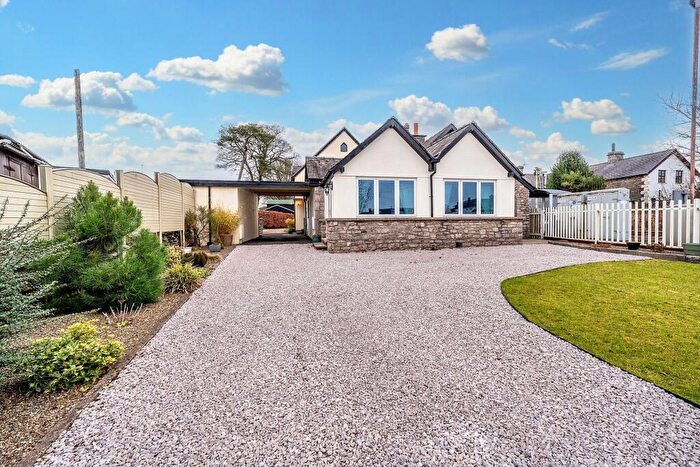 3 Bedroom Detached House For Sale In Higher Crossings Cottage, Hollins Lane, Burneside, LA9
