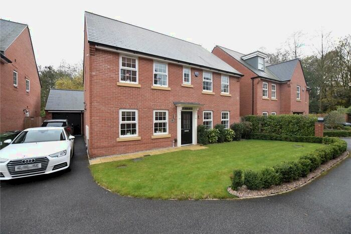 4 Bedroom Detached House To Rent In Bodington Way, Leeds, West Yorkshire, LS16