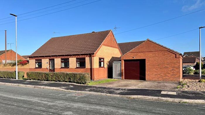 2 Bedroom Detached Bungalow For Sale In Grammar School Walk, Scunthorpe, DN16